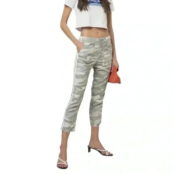 Mother The Shaker Chop Crop Fray Green Camo Stripe Linen Pants Desert Print - Picture 6 of 6